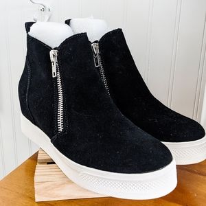 Steve Madden Wedgie Sneakers